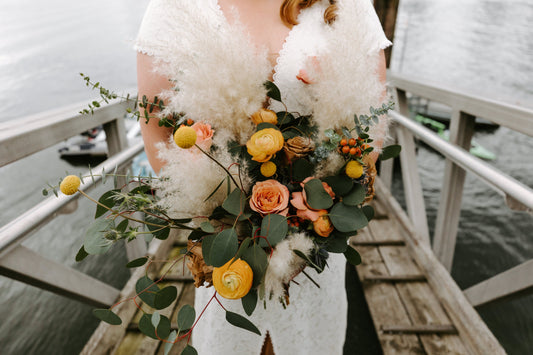 The Ultimate Guide to Wedding Bouquets & Floral Arrangements